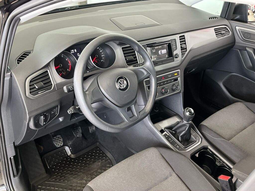 Volkswagen Golf Sportsvan 2014 Musta