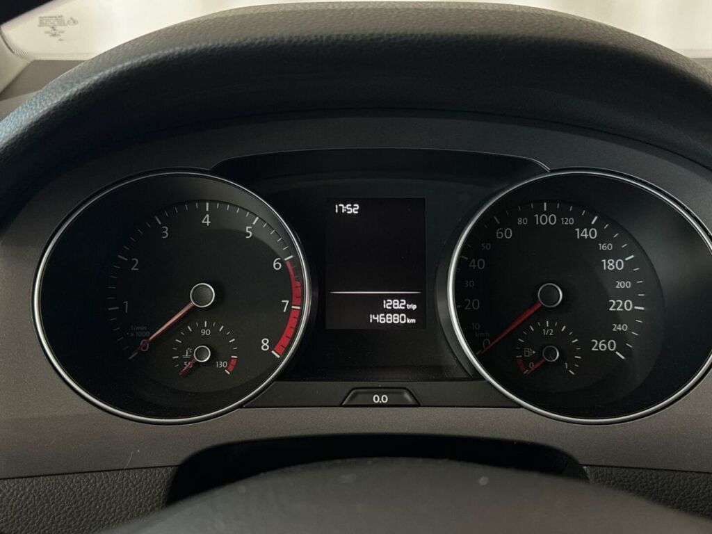 Volkswagen Golf Sportsvan 2014 Musta