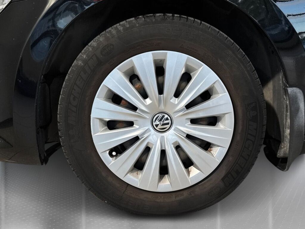 Volkswagen Golf Sportsvan 2014 Musta
