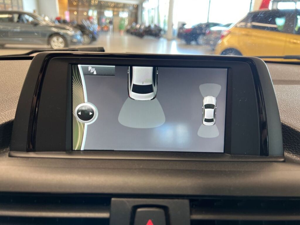 BMW 220 2014 Punainen