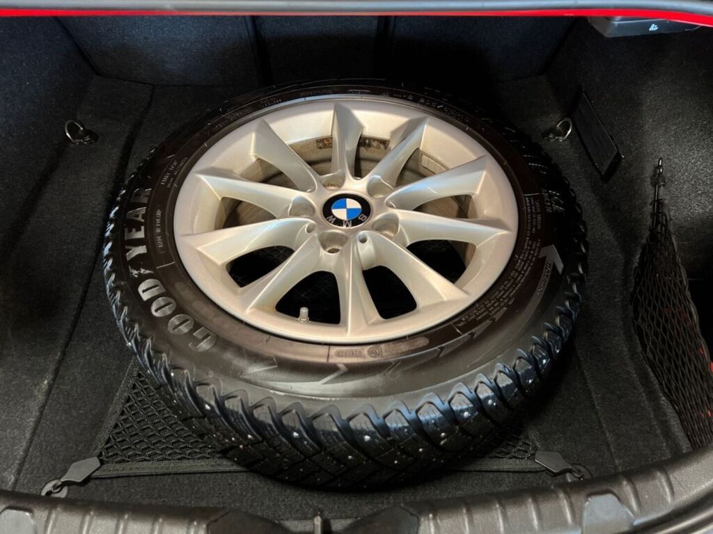 BMW 220 2014 Punainen