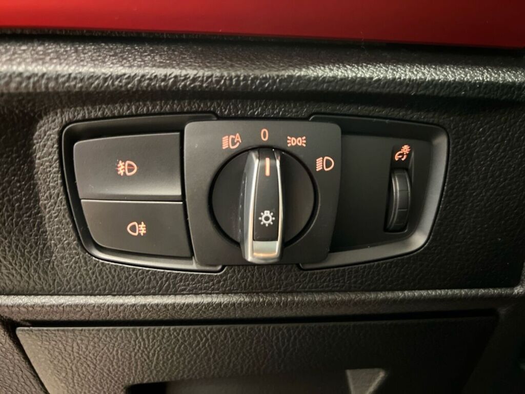 BMW 220 2014 Punainen