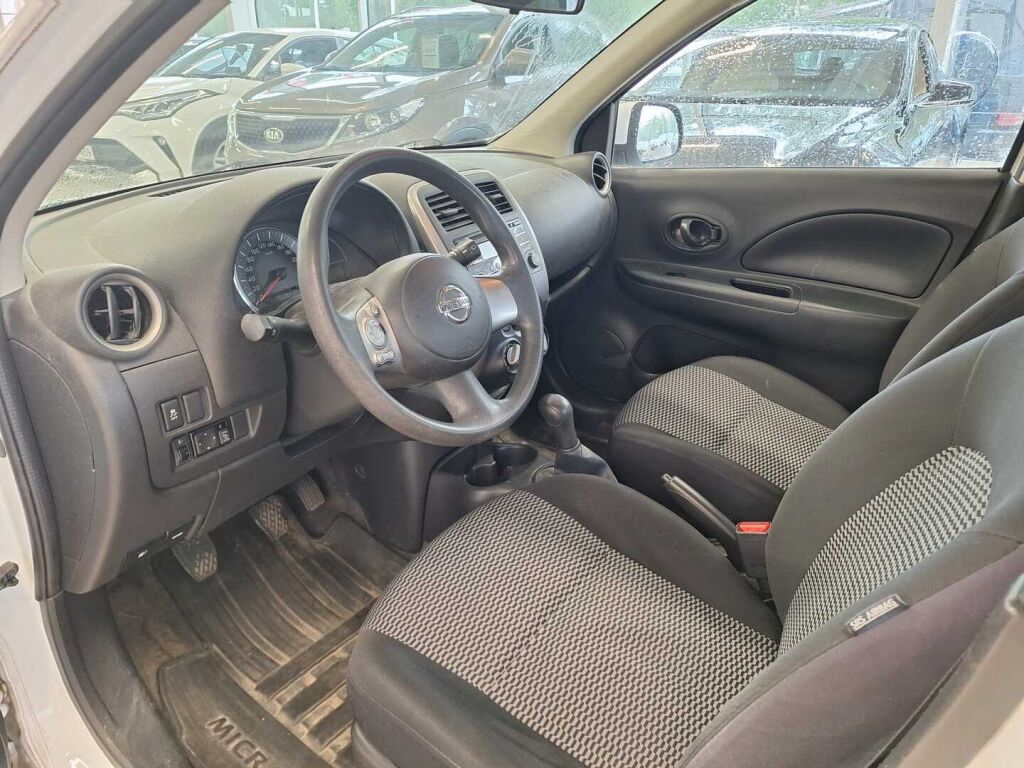 Nissan Micra 2014 Valkoinen