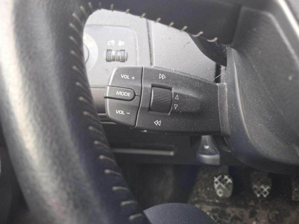 Seat Ibiza ST 2014 Harmaa