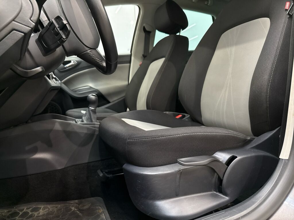 Seat Ibiza ST 2014 Harmaa