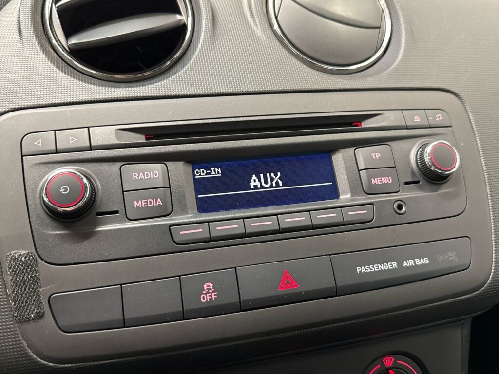 Seat Ibiza ST 2014 Harmaa