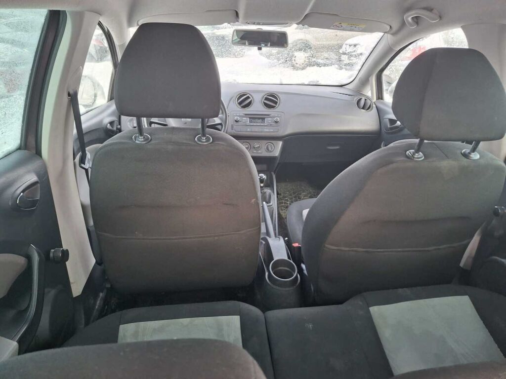 Seat Ibiza ST 2014 Harmaa