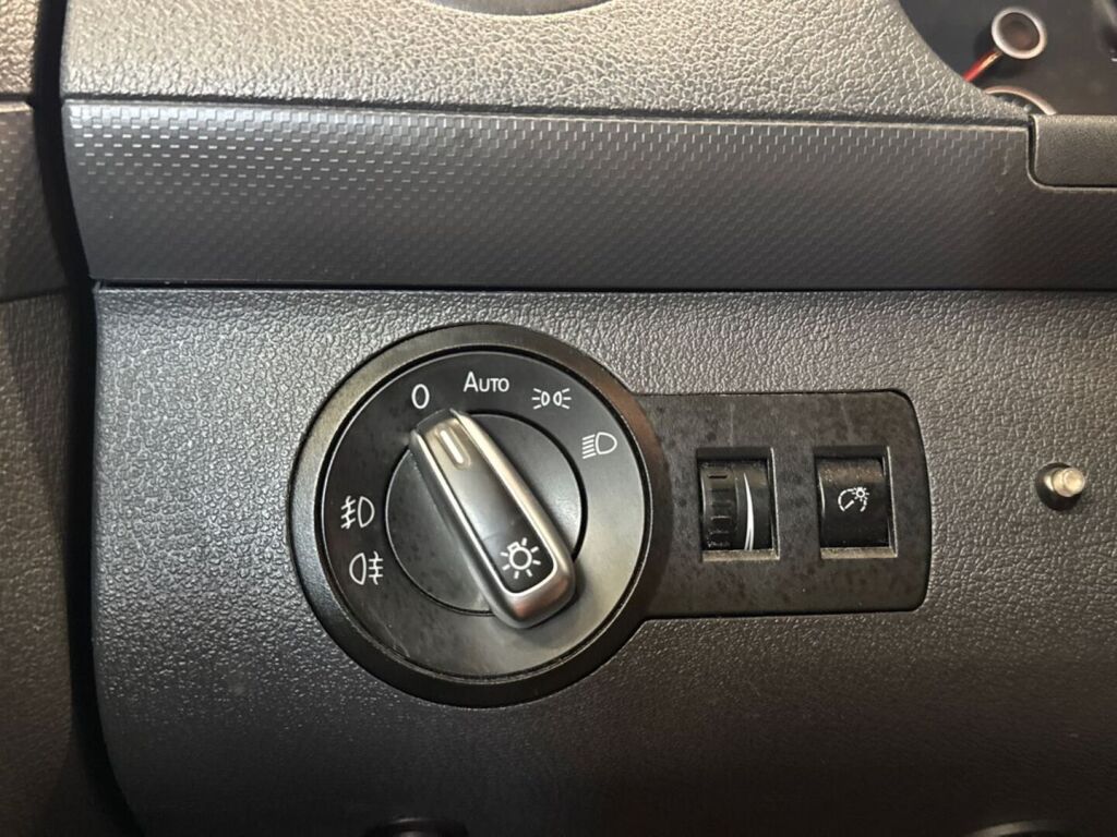 Volkswagen Caddy Maxi 2014 Harmaa