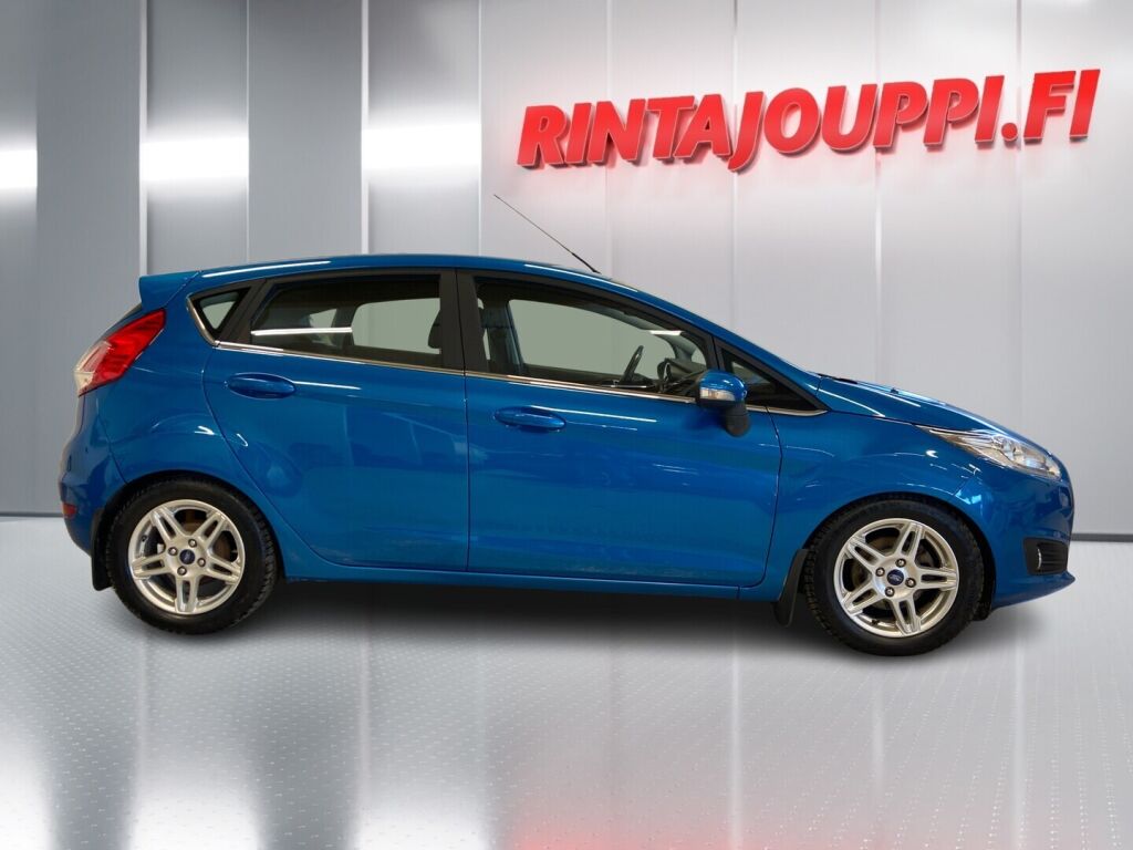 Ford Fiesta 2015 Sininen