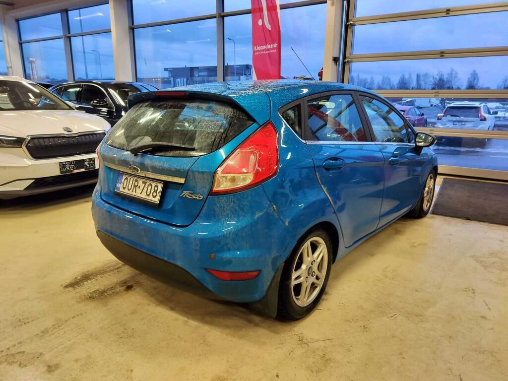 Ford Fiesta 2015 Sininen