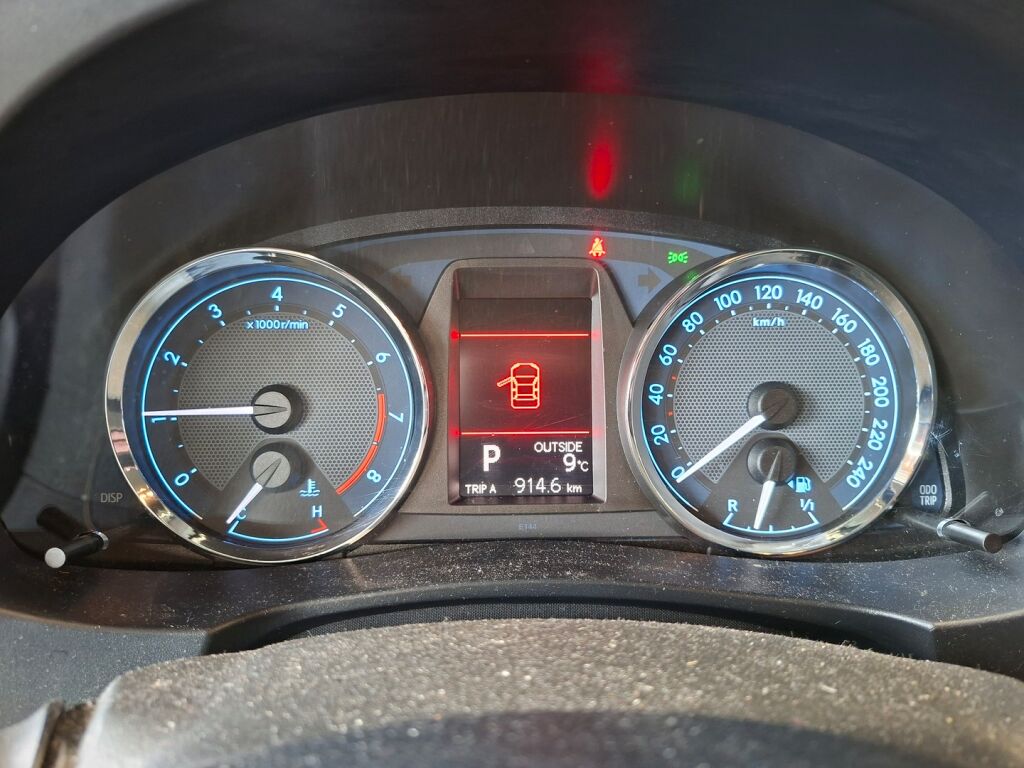 Toyota Corolla 2014 Hopea