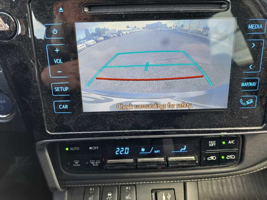 Toyota Auris 2015 Sininen