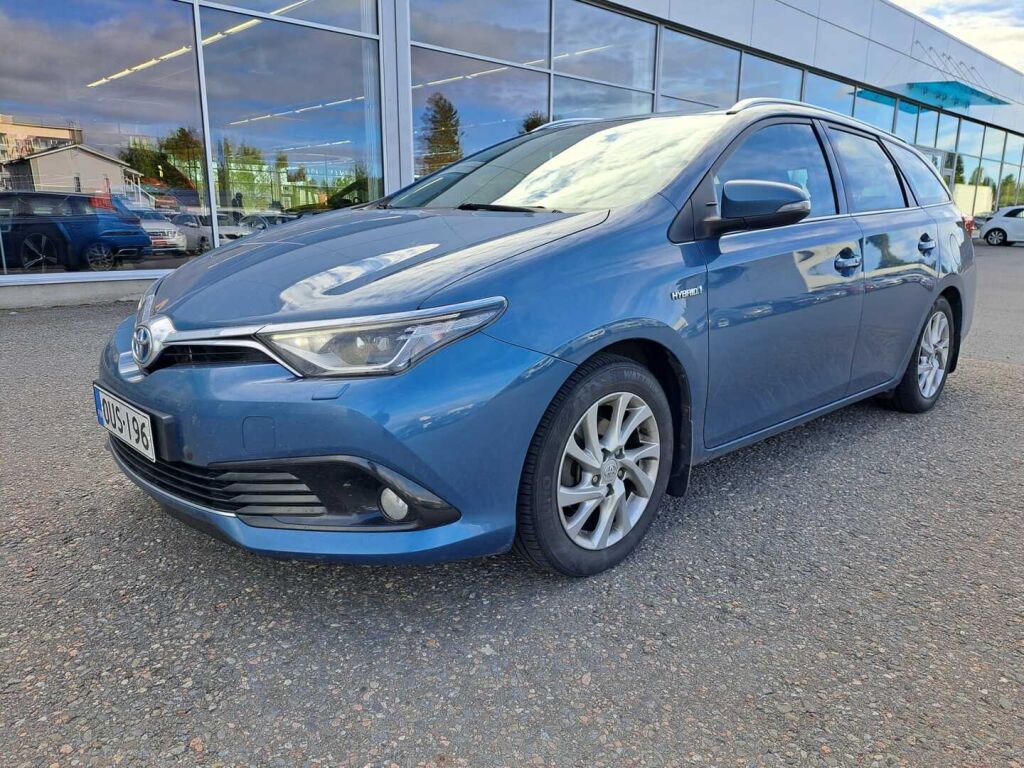 Toyota Auris 2015 Sininen