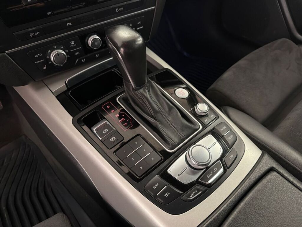 Audi A6 2015 Musta