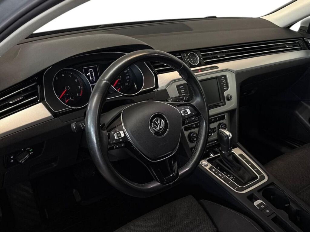 Volkswagen Passat 2015 Hopea