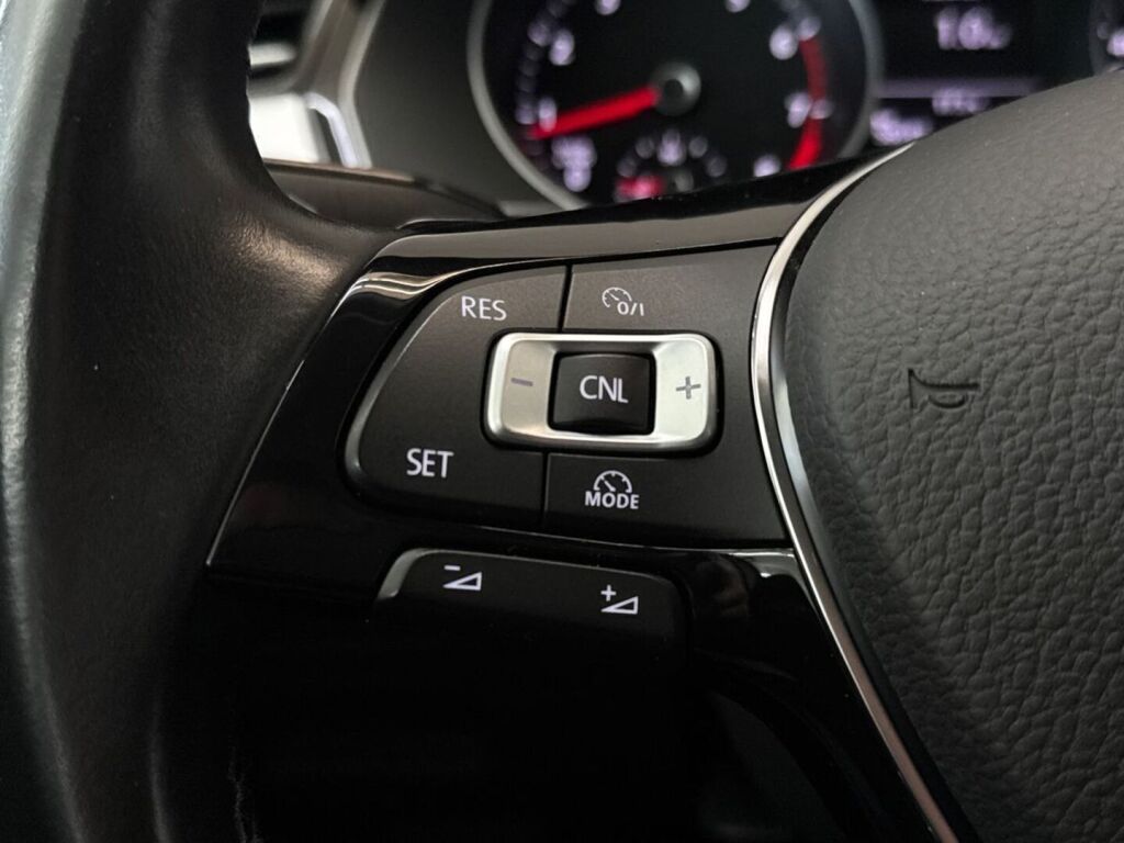 Volkswagen Passat 2015 Hopea