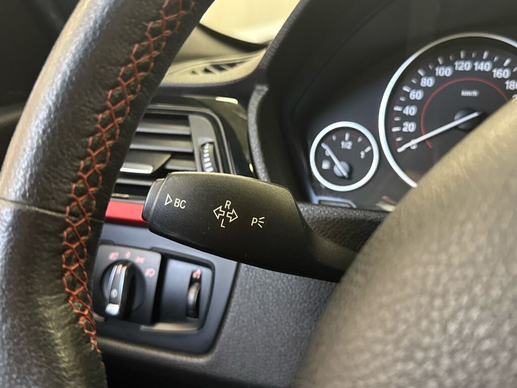 BMW 320 2016 Valkoinen
