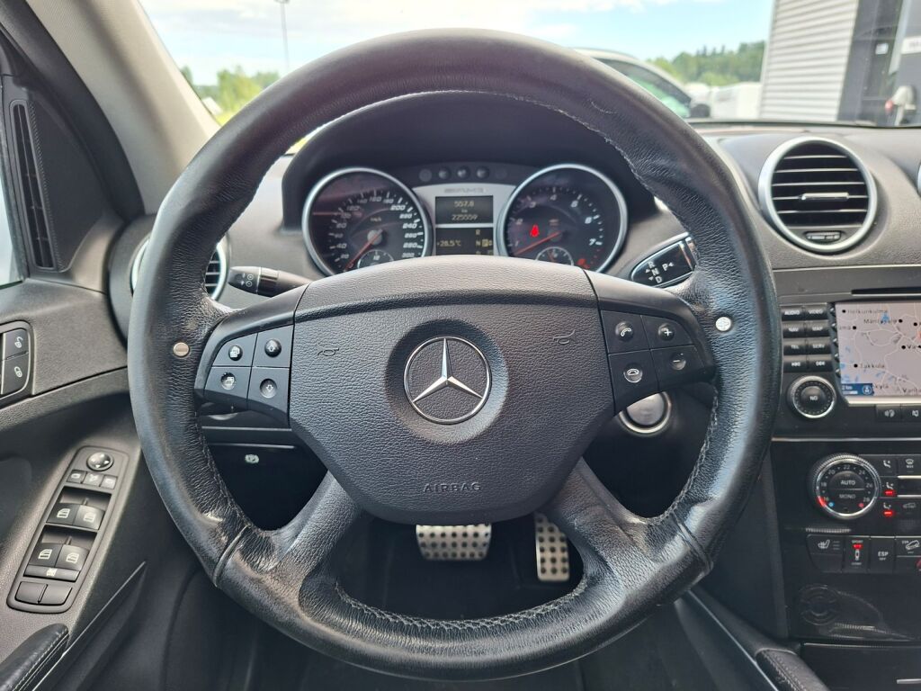 Mercedes-Benz ML 63 AMG 2007 Hopea