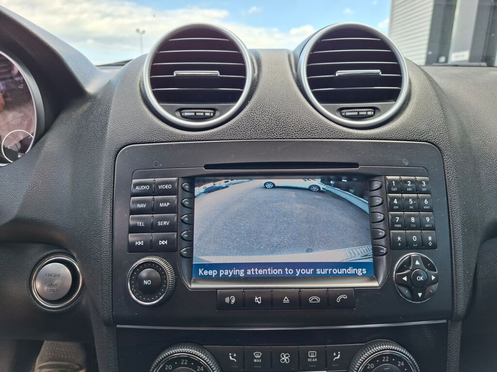 Mercedes-Benz ML 63 AMG 2007 Hopea