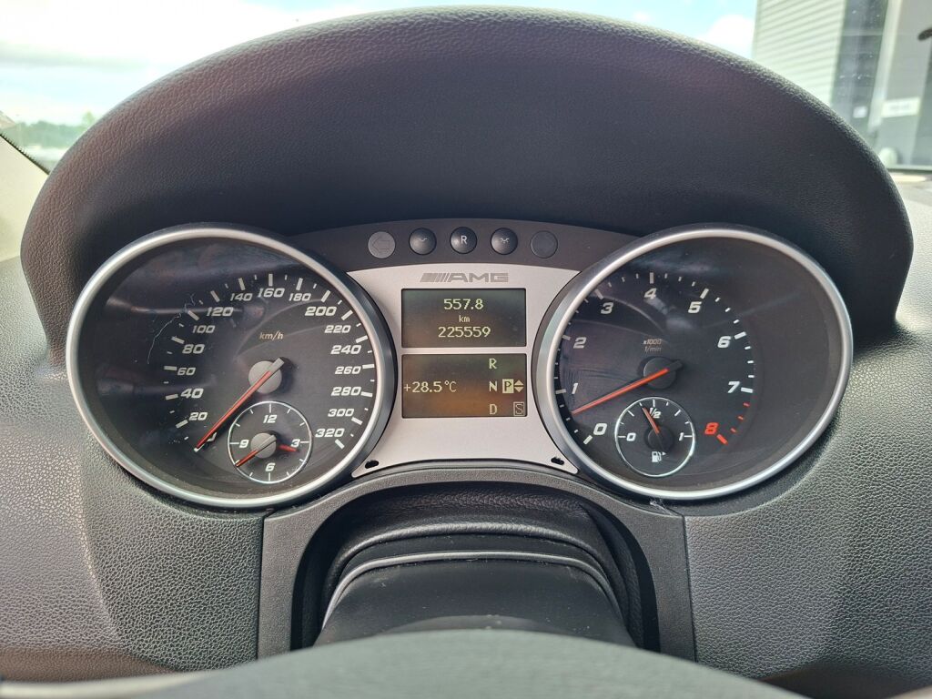 Mercedes-Benz ML 63 AMG 2007 Hopea