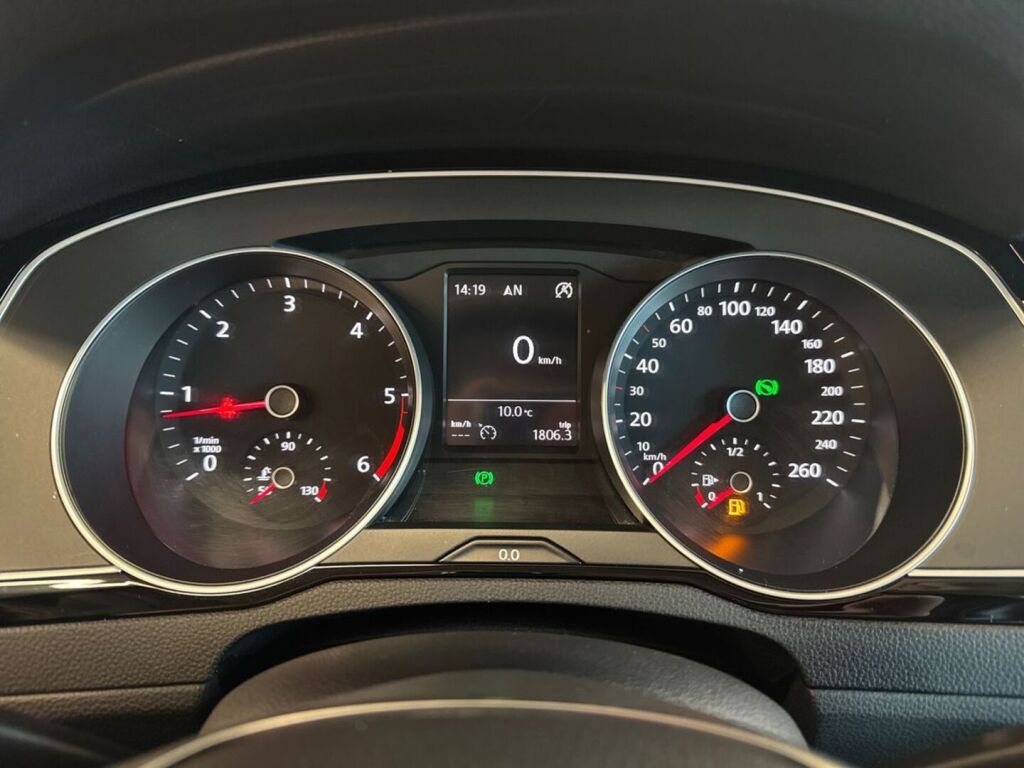 Volkswagen Passat 2016 Valkoinen