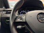 Skoda Octavia 2015 Valkoinen