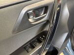 Toyota Auris 2015 Sininen