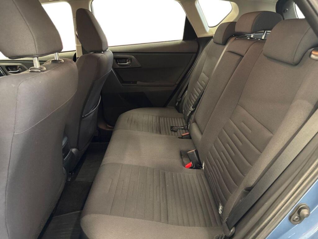 Toyota Auris 2015 Sininen