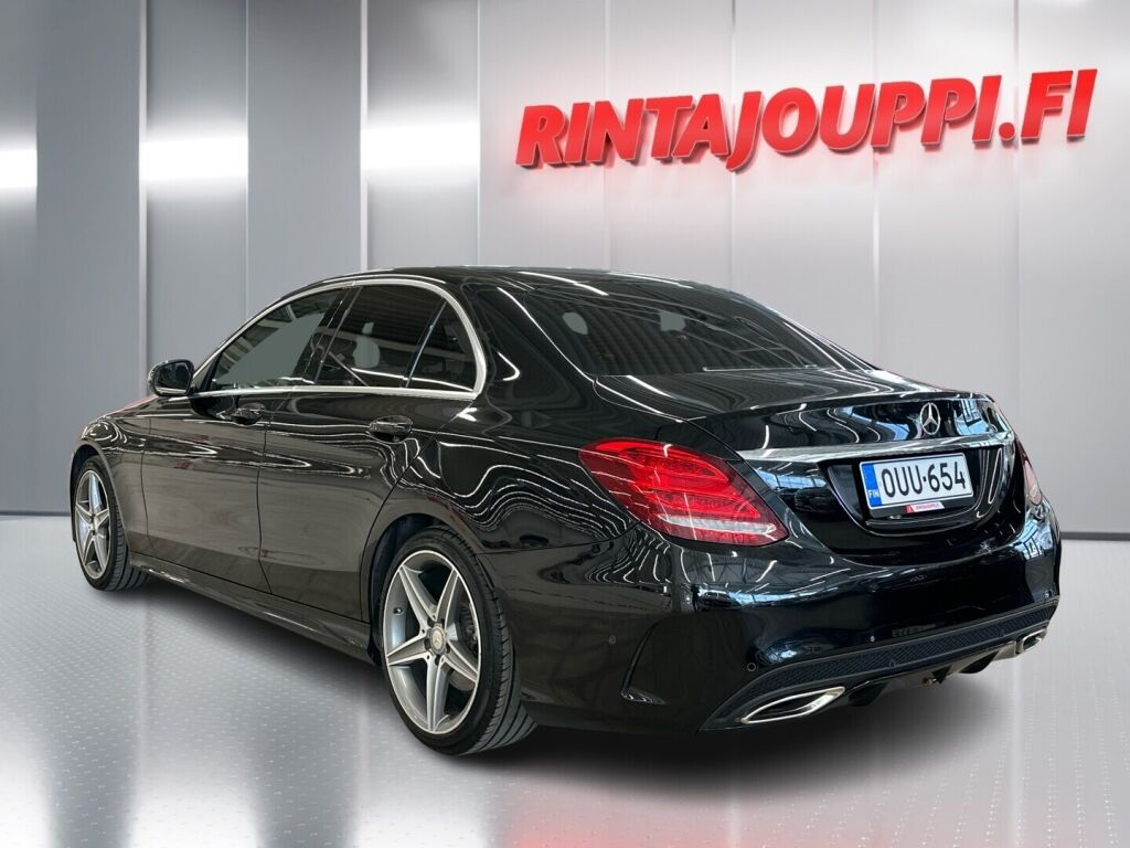 Mercedes-Benz C 2015 Musta