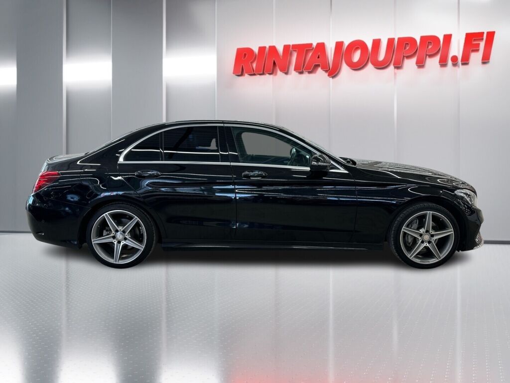 Mercedes-Benz C 2015 Musta