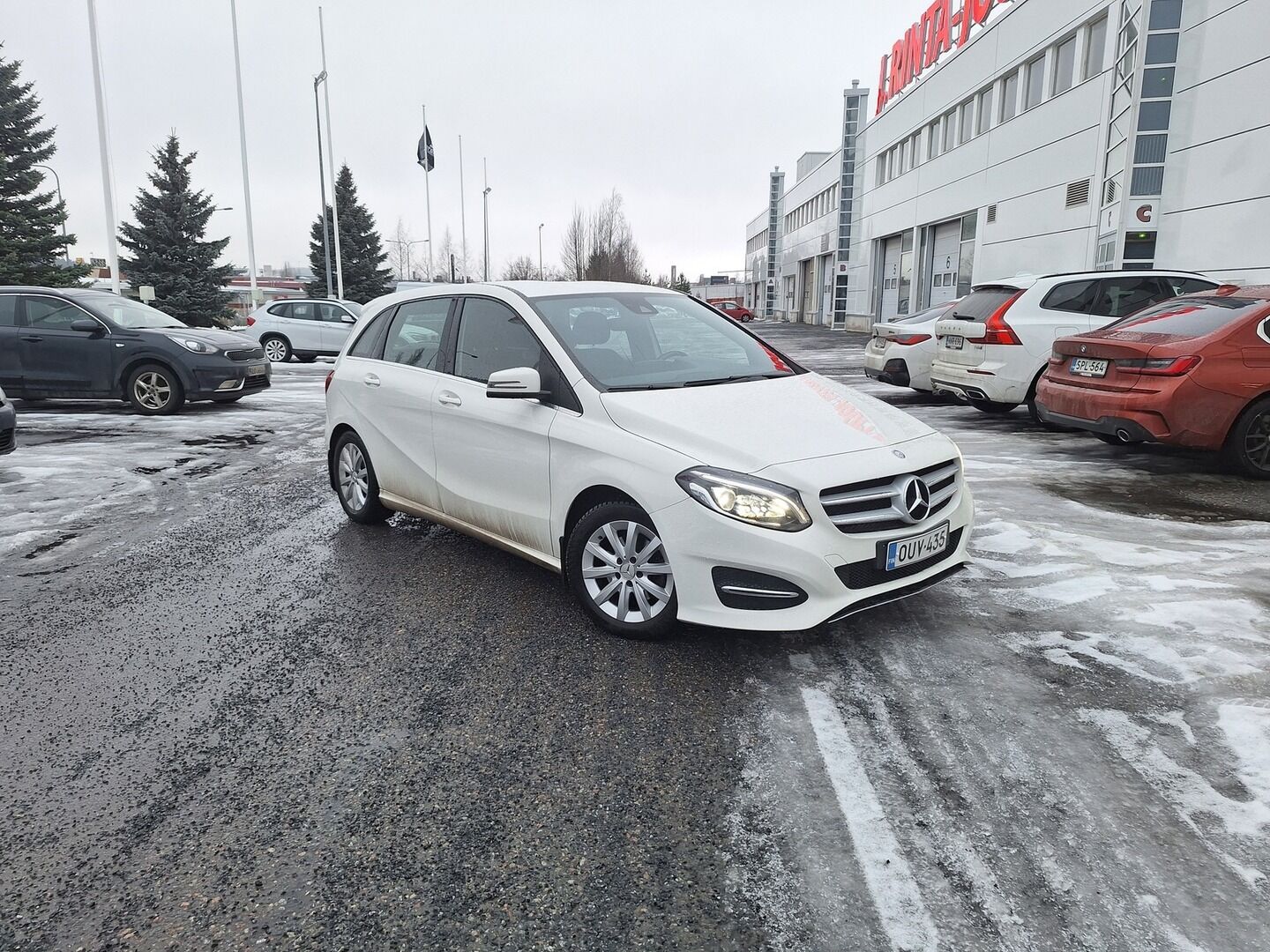 Mercedes-Benz B