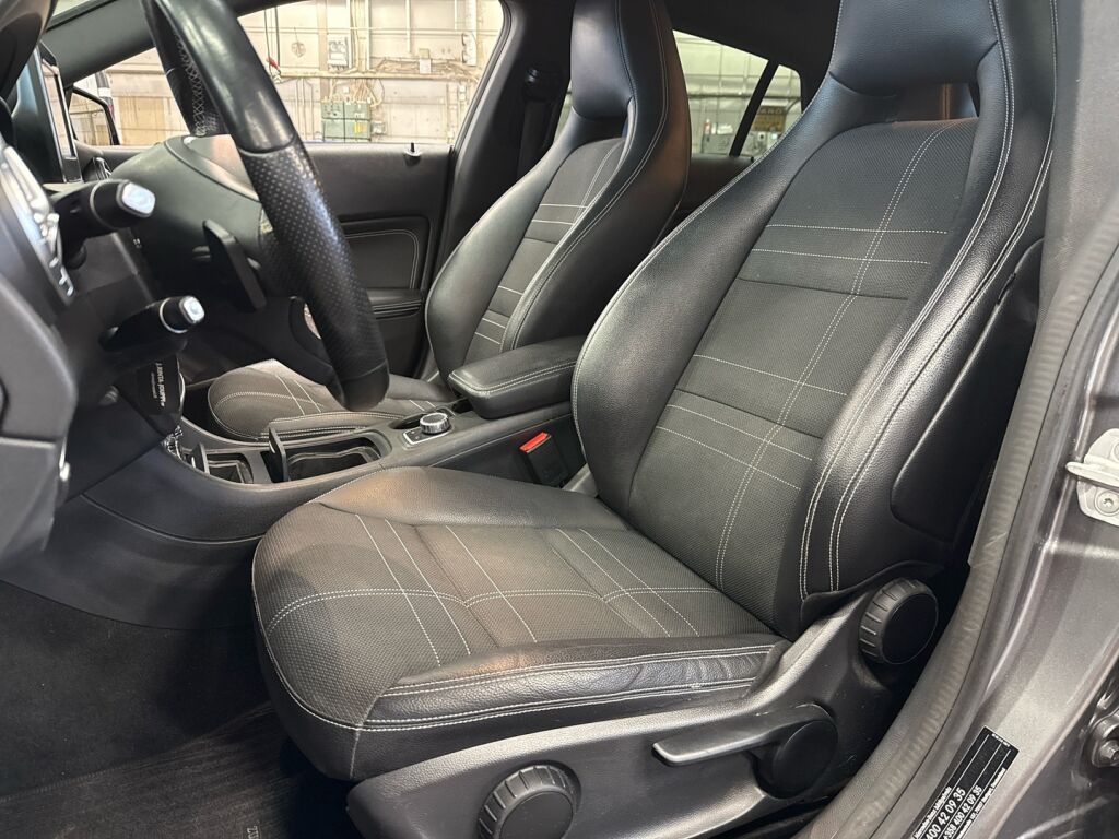 Mercedes-Benz CLA 2016 Harmaa