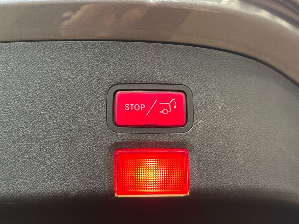 Mercedes-Benz CLA 2016 Harmaa