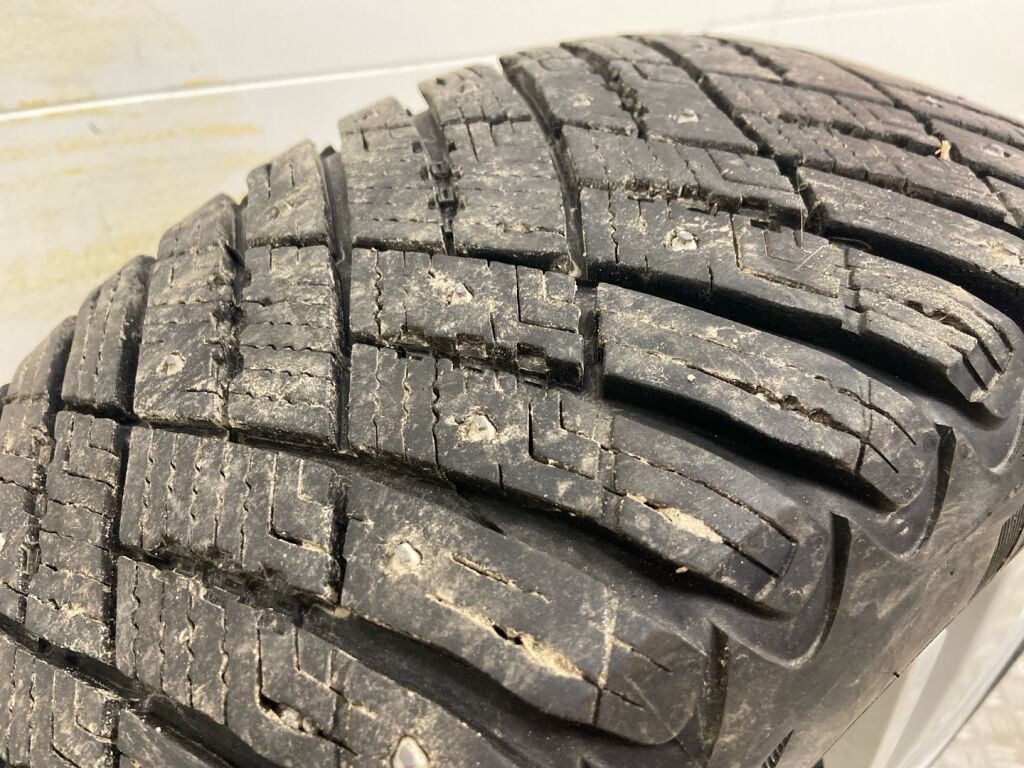 Ford Focus 2015 Punainen