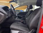 Ford Focus 2015 Punainen