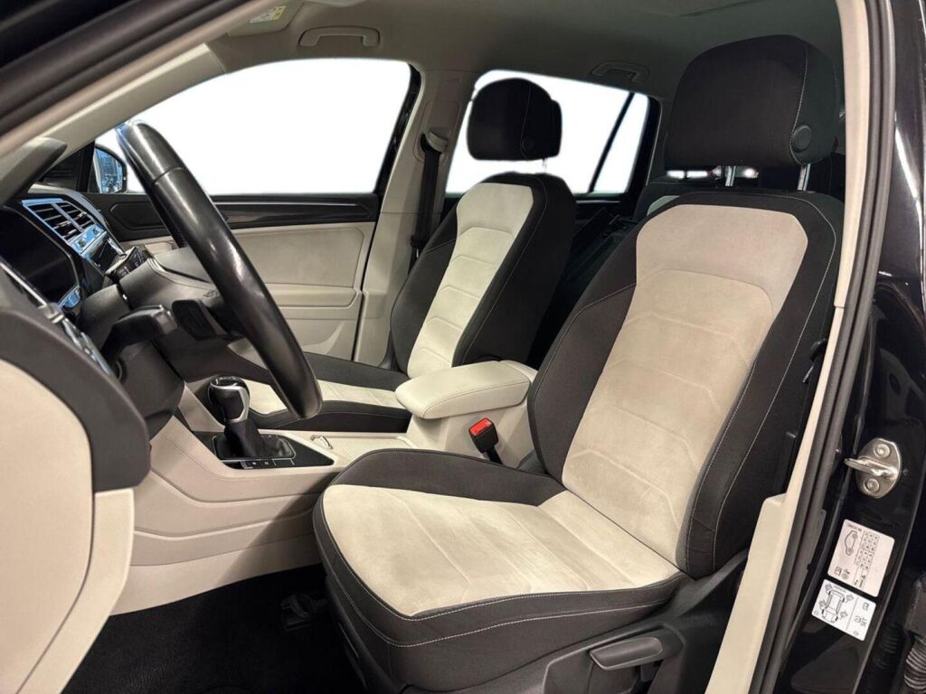 Volkswagen Tiguan 2022 Musta