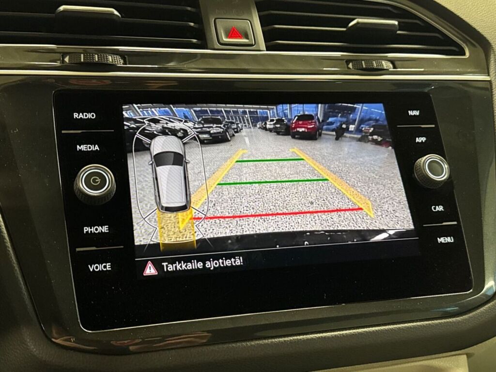 Volkswagen Tiguan 2022 Musta