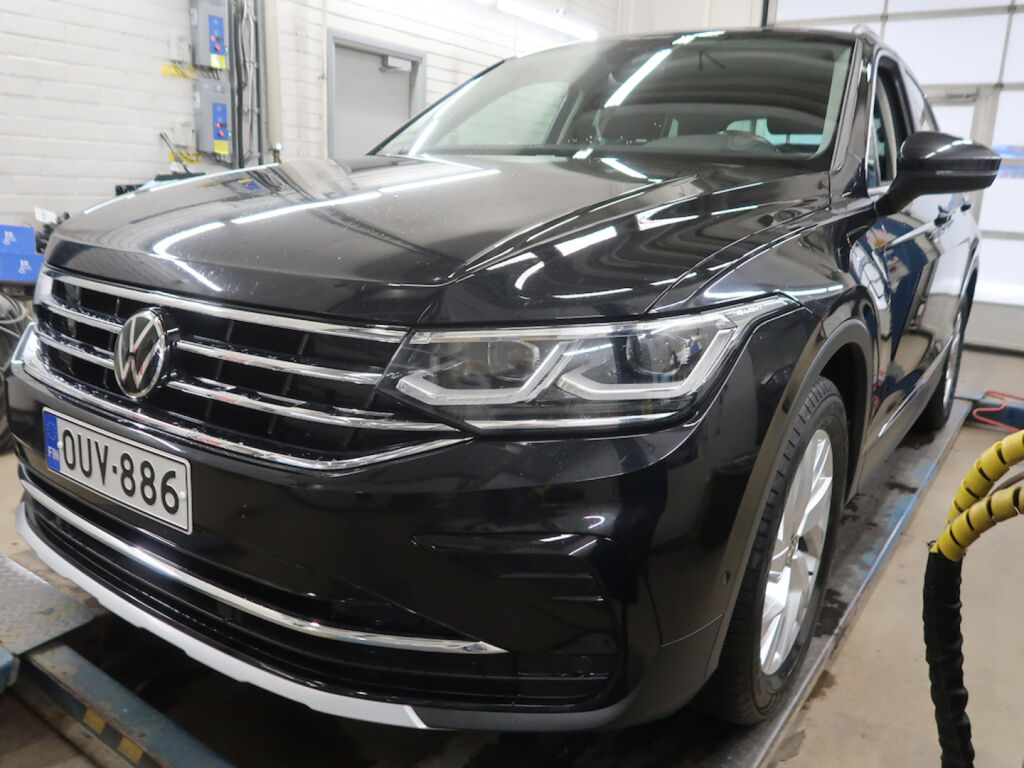 Volkswagen Tiguan 2022 Musta