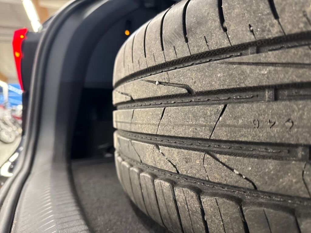 Volkswagen Tiguan 2022 Musta