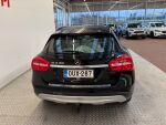 Mercedes-Benz GLA 2015 Musta