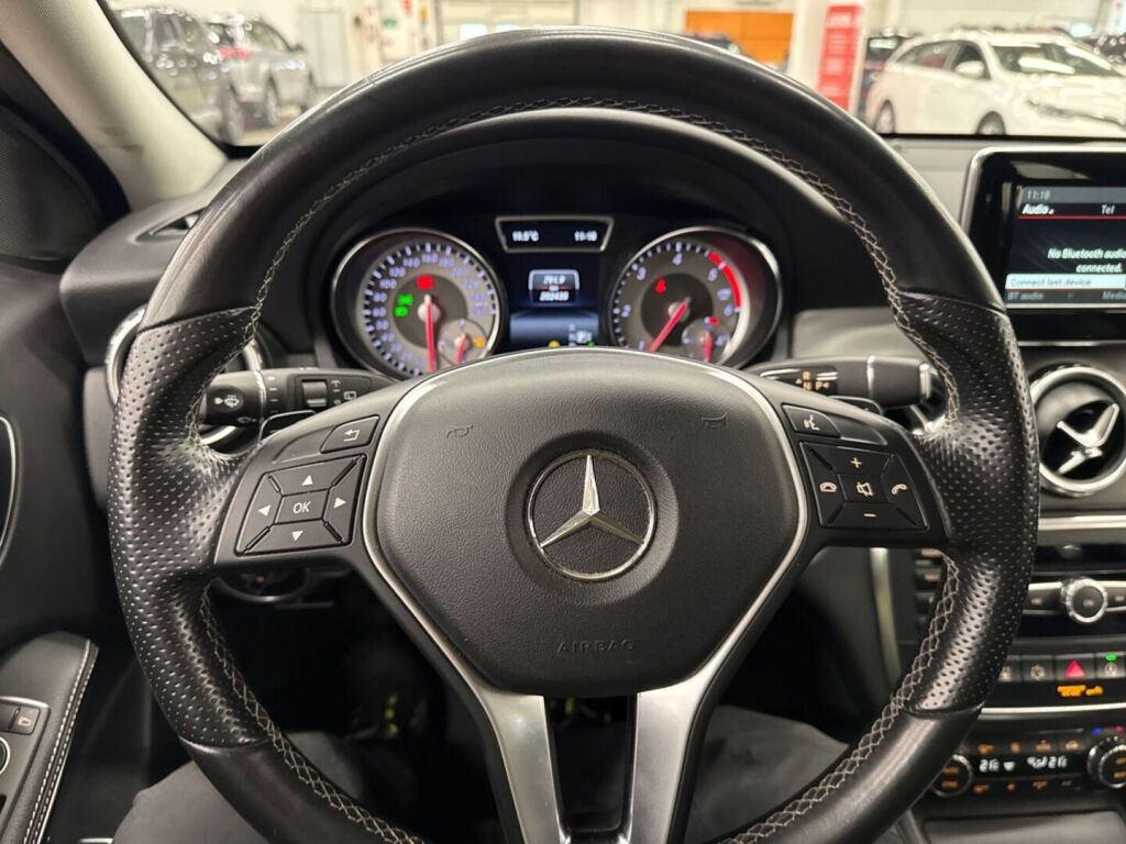 Mercedes-Benz GLA 2015 Harmaa