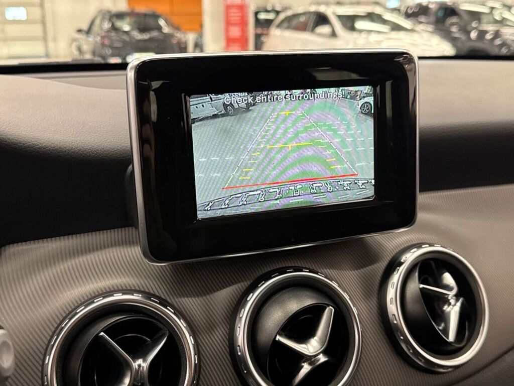 Mercedes-Benz GLA 2015 Harmaa