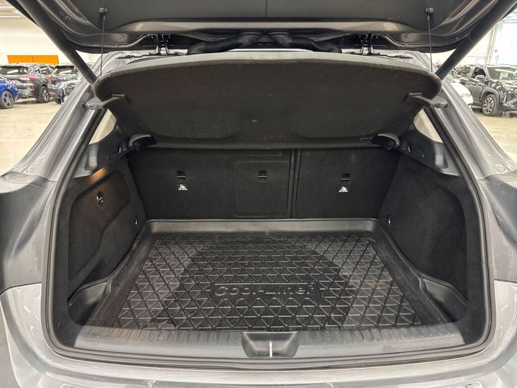 Mercedes-Benz GLA 2015 Harmaa