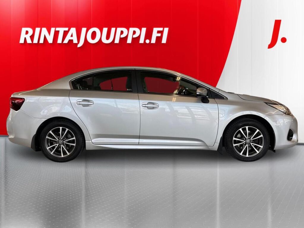 Toyota Avensis 2015 Metallinhohto Hopea