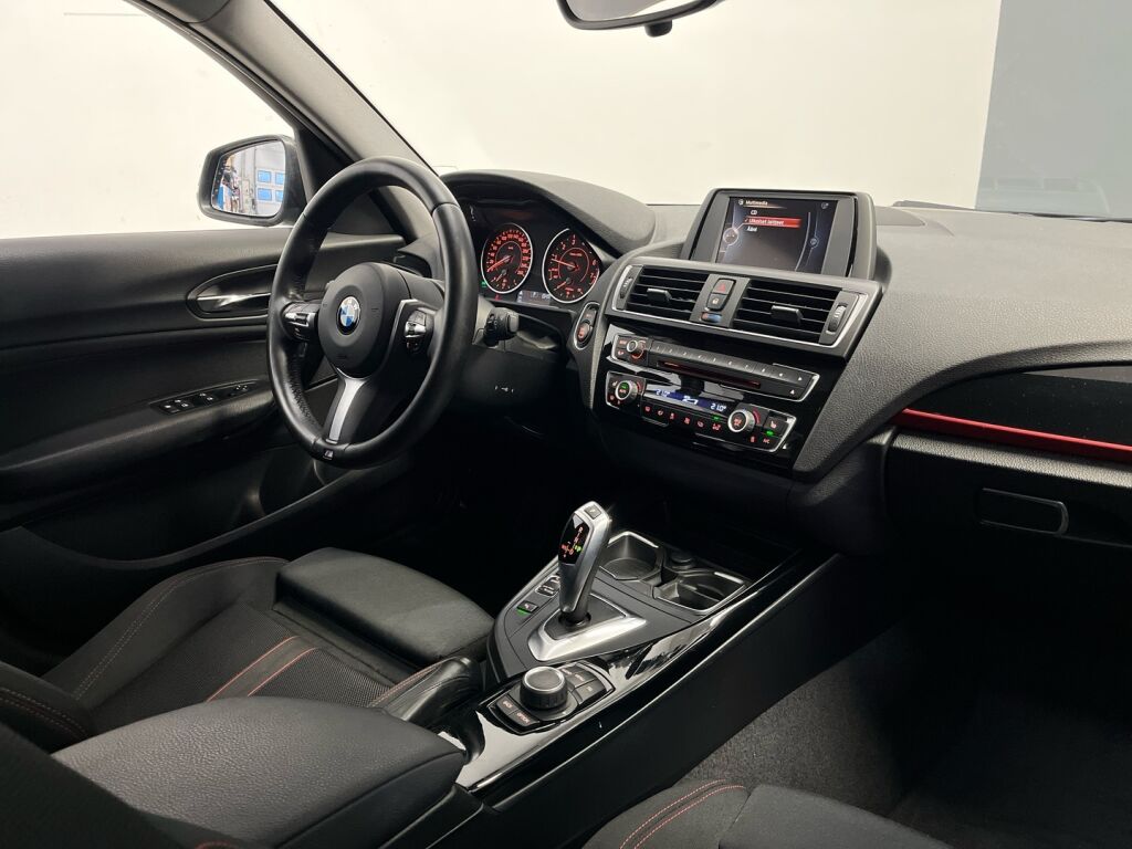 BMW 120 2016 Musta