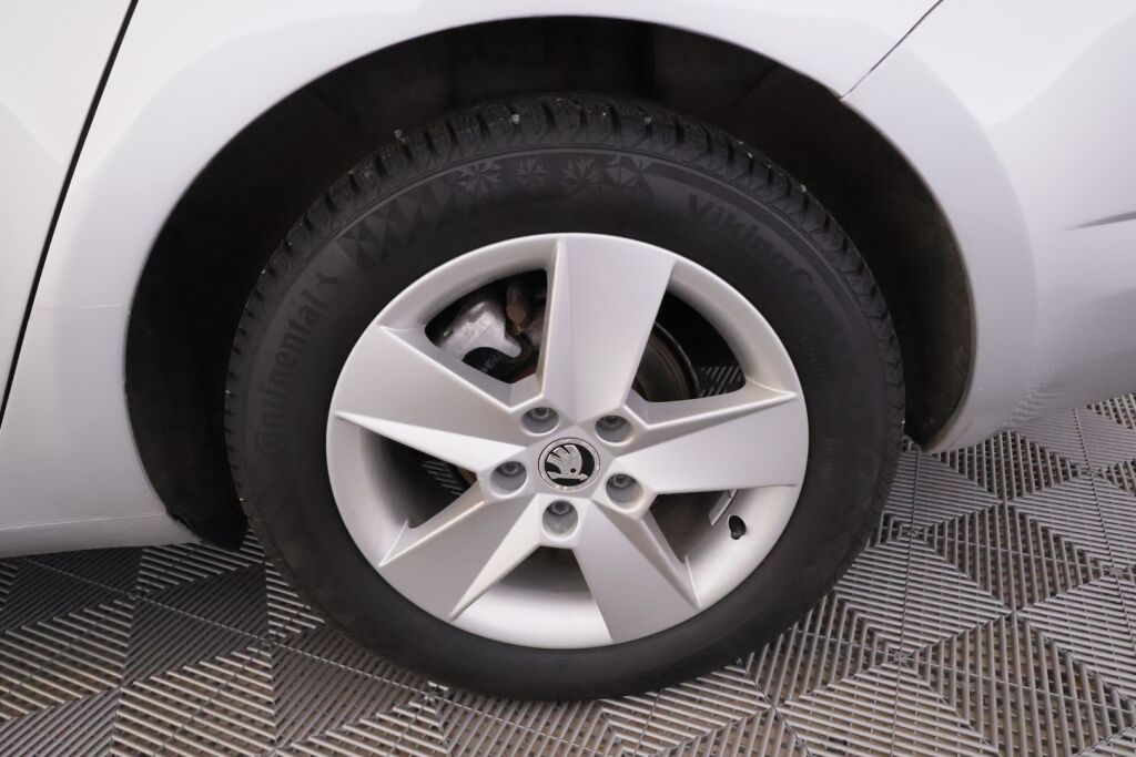 Skoda Octavia 2015 Harmaa