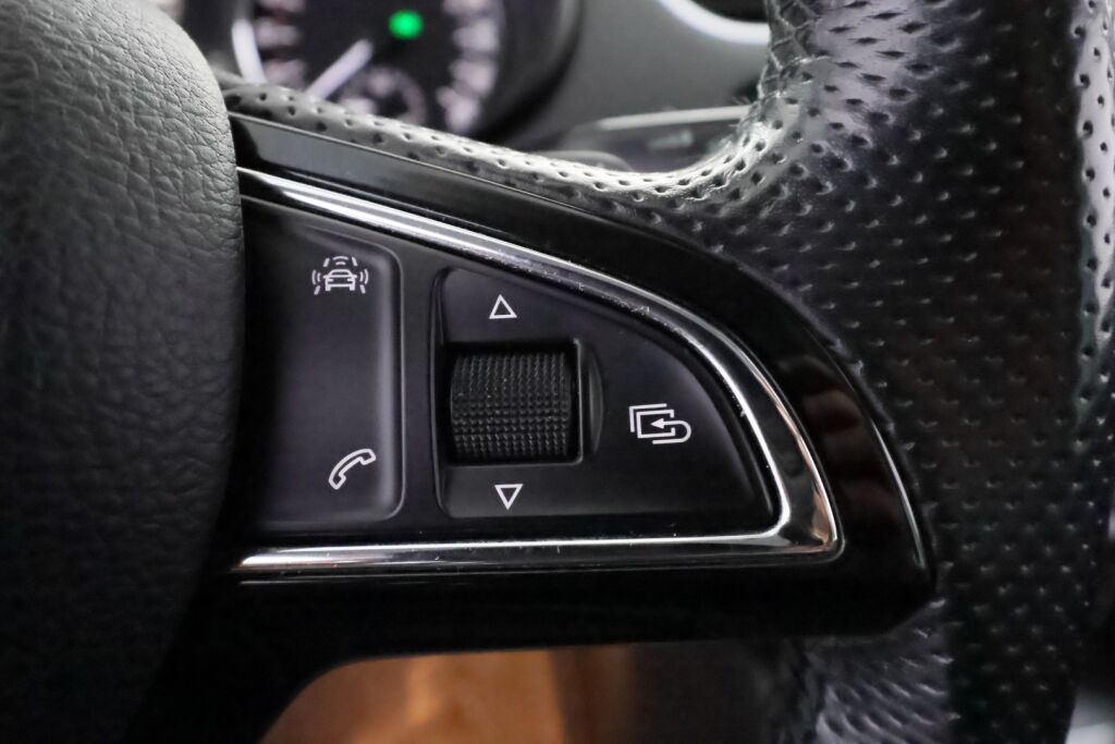 Skoda Octavia 2015 Harmaa