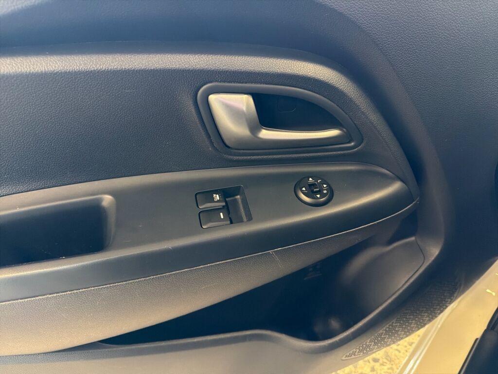 Kia Rio 2016 Valkoinen