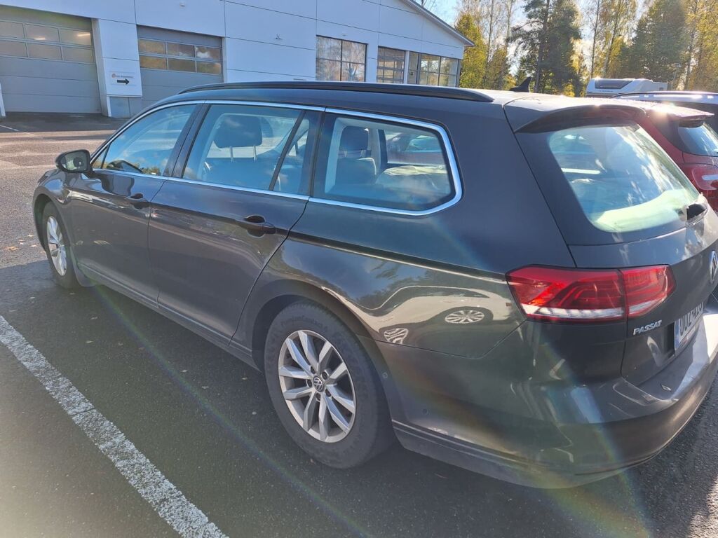 Volkswagen Passat 2015 Ruskea (beige)