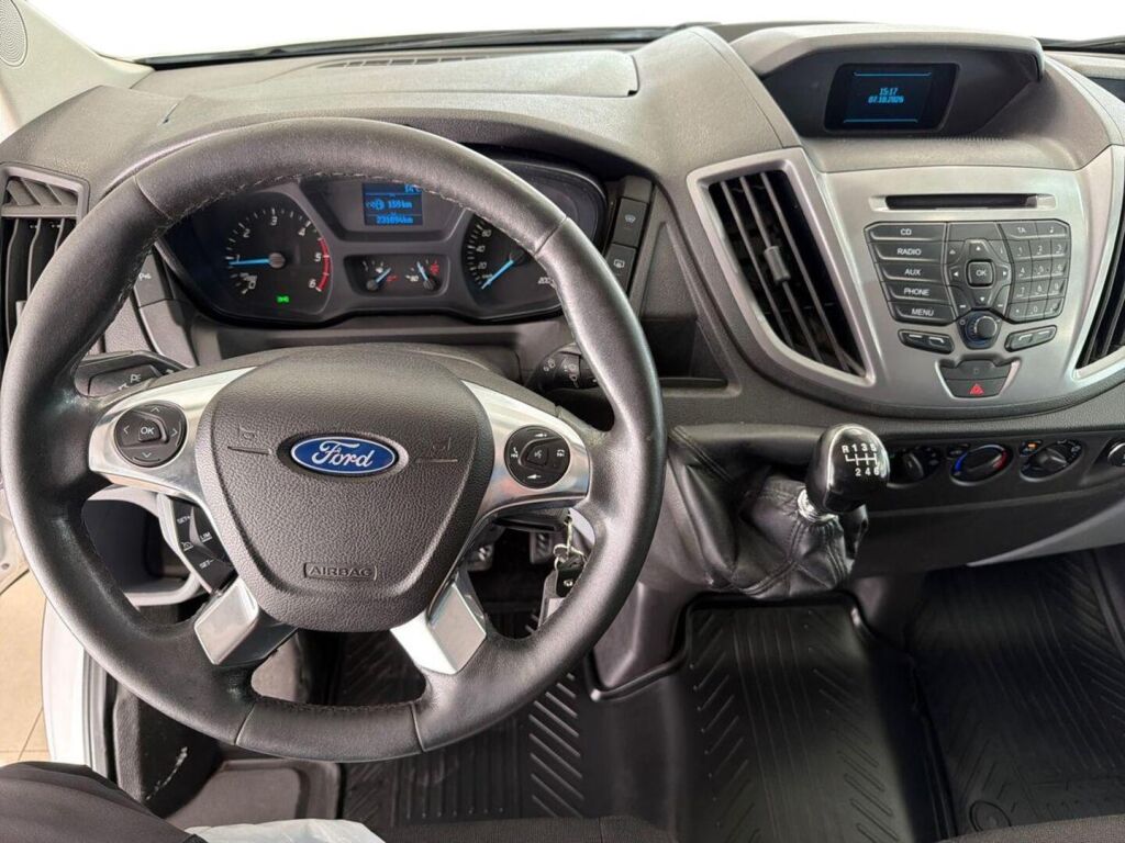 Ford Transit 2015 Valkoinen